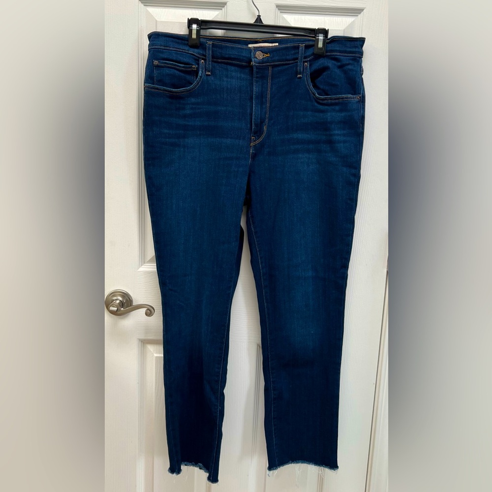 Levi’s 724 High Rise Straight Blue Jeans Size 34